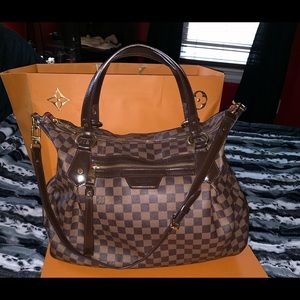 Louis Vuitton Evora GM Rare Discontinued bag.
